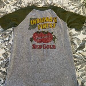 90s Red Gold Tomato Graphic T-Shirt